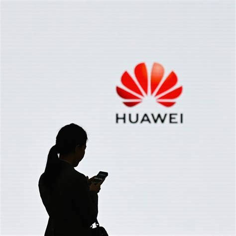 US revoked 8 licences for exporting goods to Huawei in 2024.